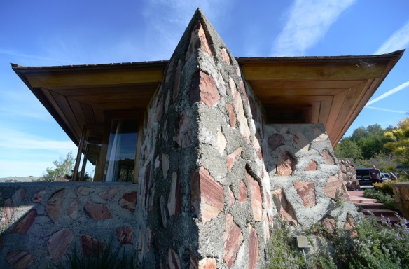 LR Berger House 014.jpg