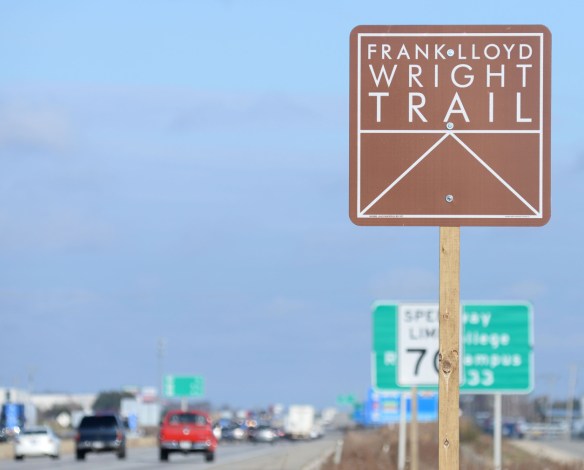 LR FLW Heritage Trail Signs 003.jpg