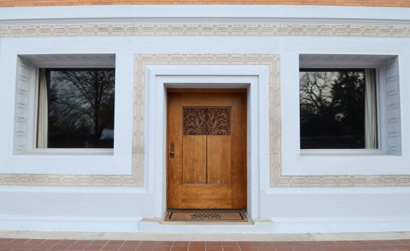 LR Winslow House 029.jpg