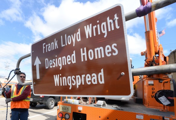 Wright Trail Signs 005.jpg