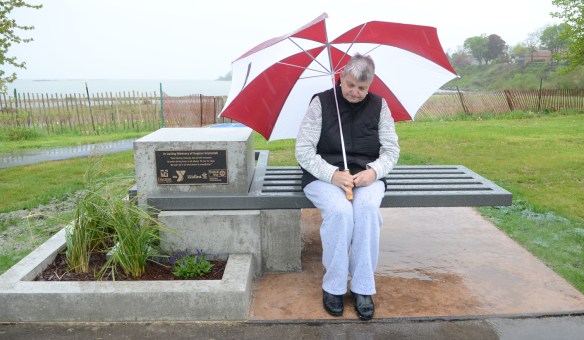 LR Gene's Bench 029.jpg