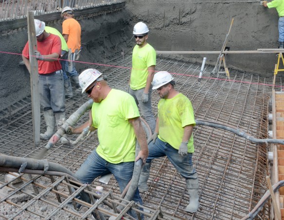 Wingspread Pool 8.30.17 009.jpg