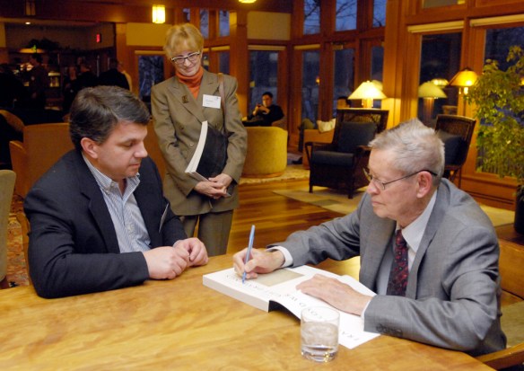 LR Wright Fdtn. Wsprd 084.jpg