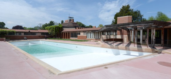 LR Wingspread Pool 5.30.18 003.jpg