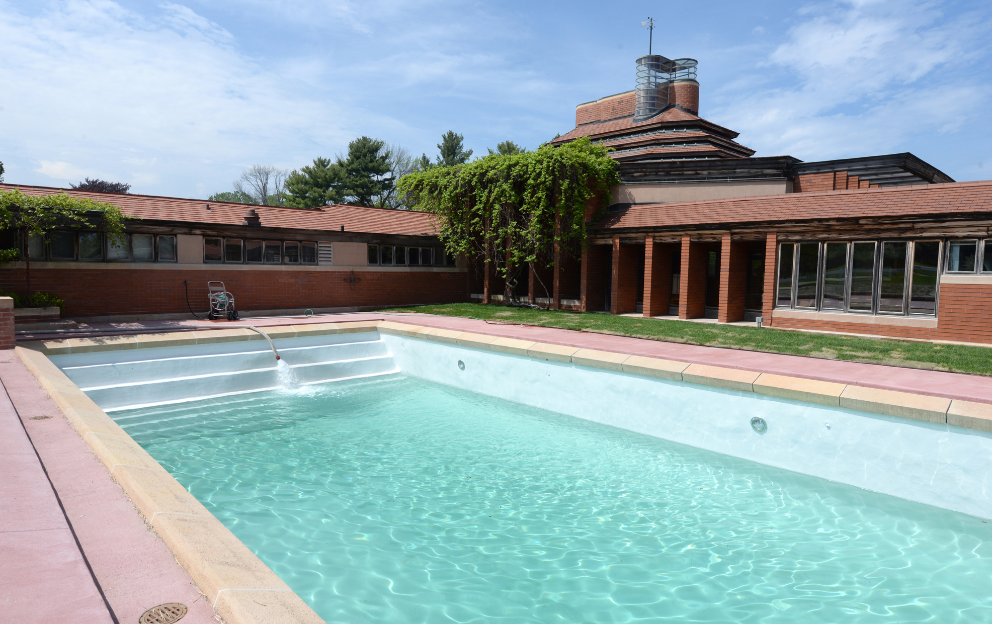 LR Wingspread Pool 5.30.18 006.jpg