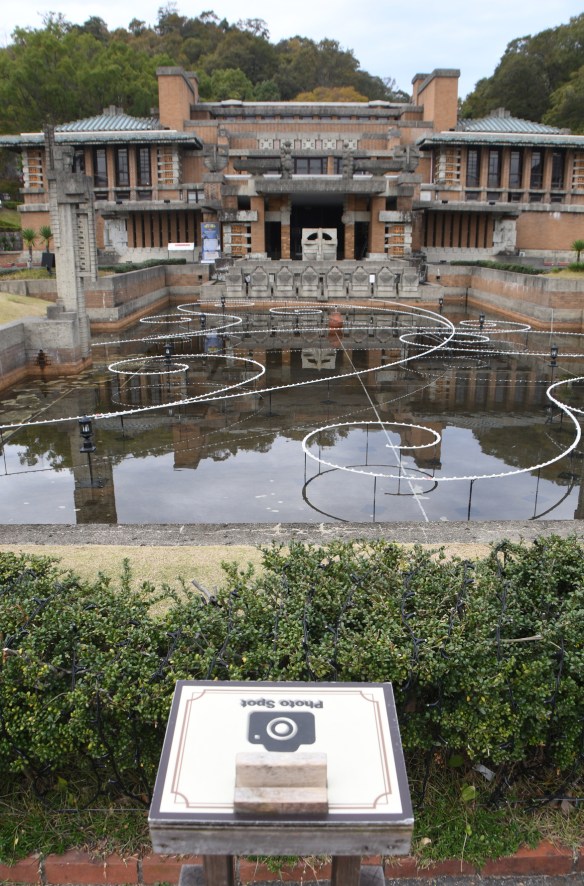 Imperial Hotel 004.jpg