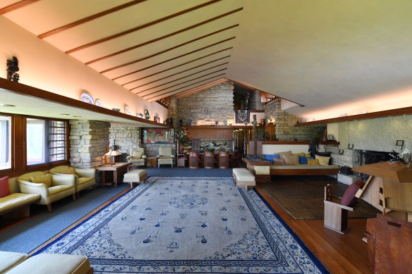 Taliesin Living Room 5.15.19 011.jpg