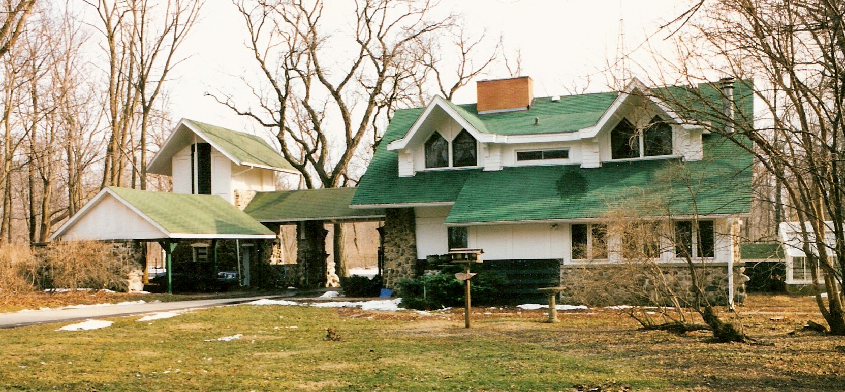 Canty Greenhouse Carport .jpeg
