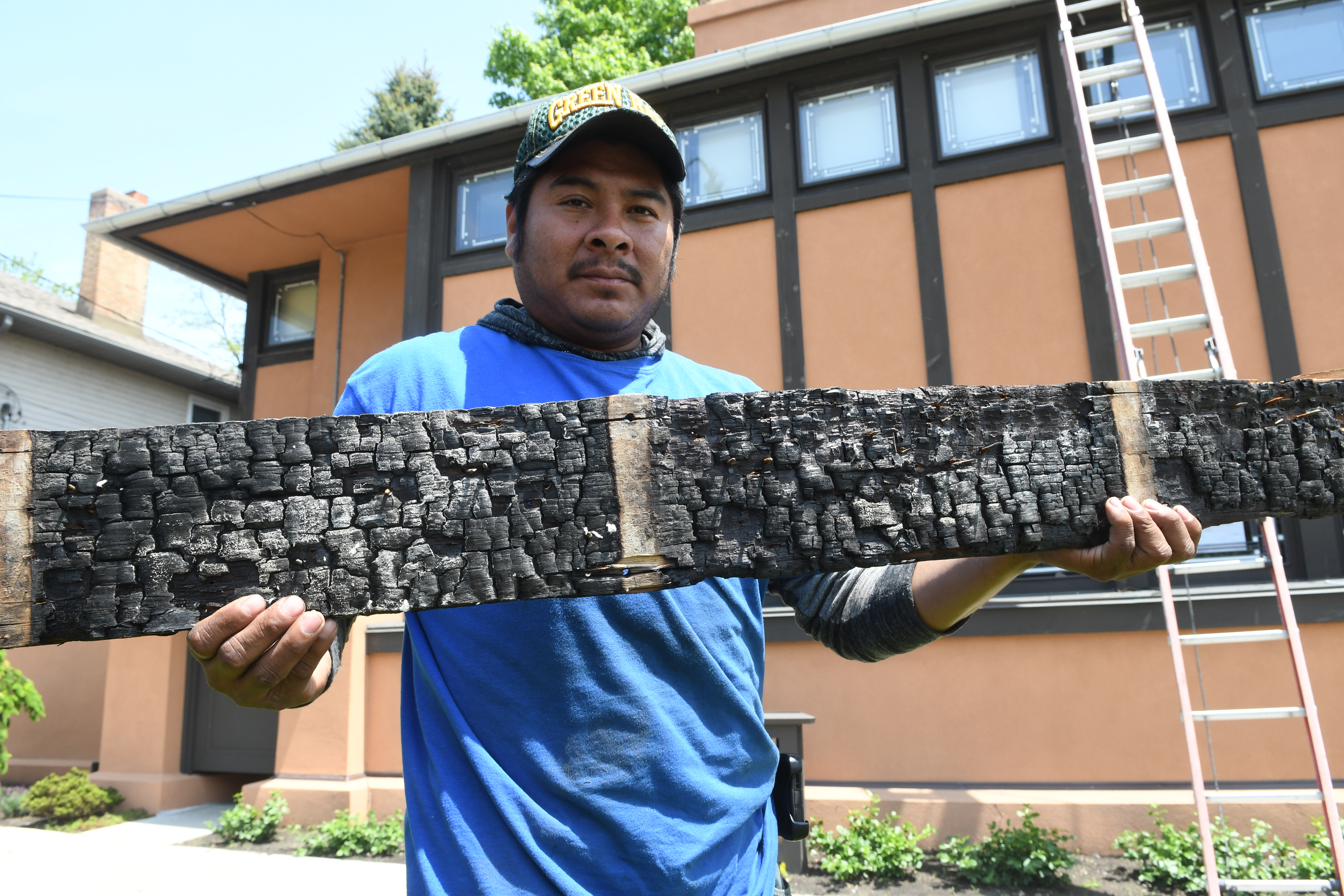 1930s roof fire 004.jpg