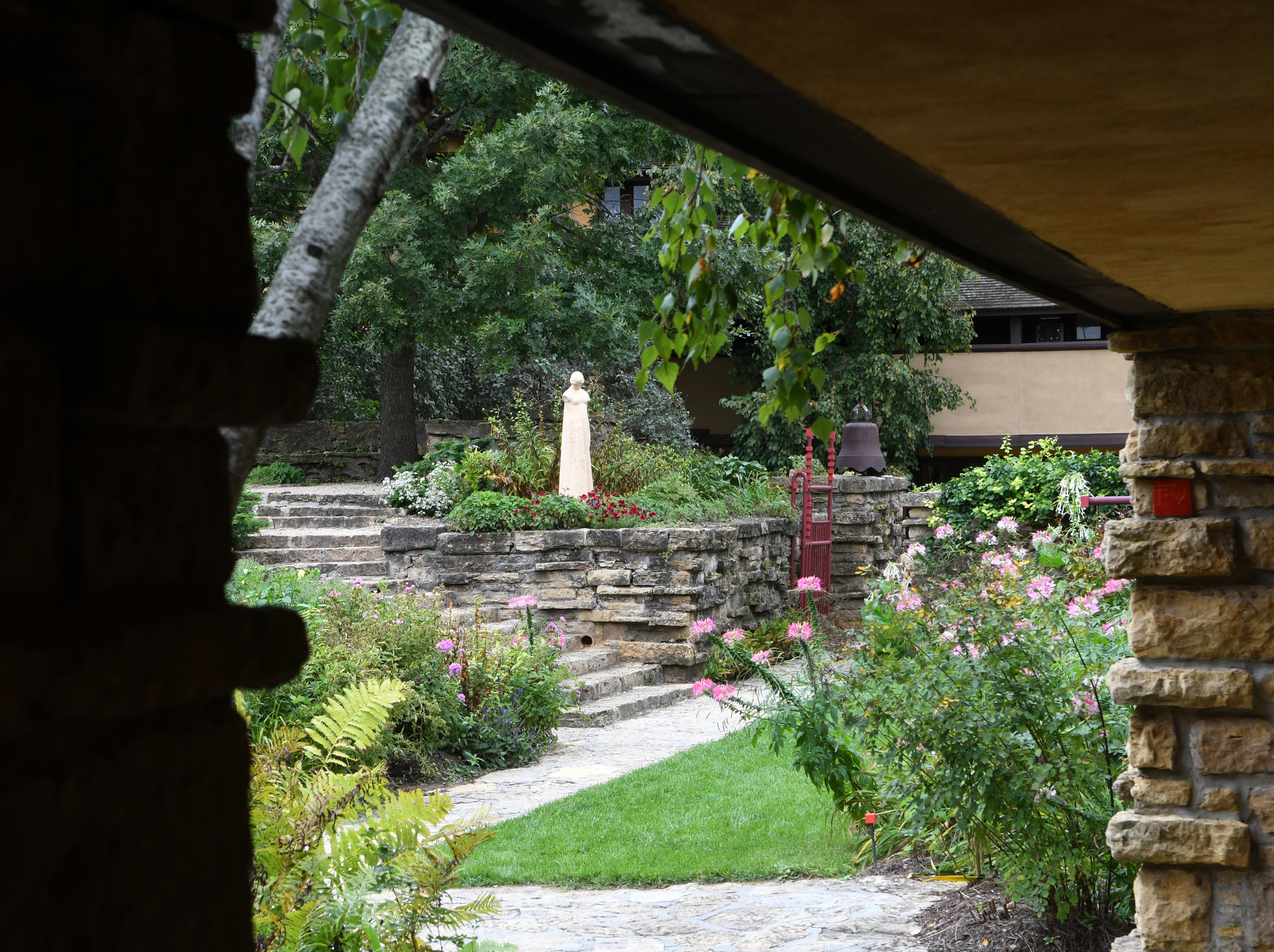 Taliesin 9.7.19 002.jpg