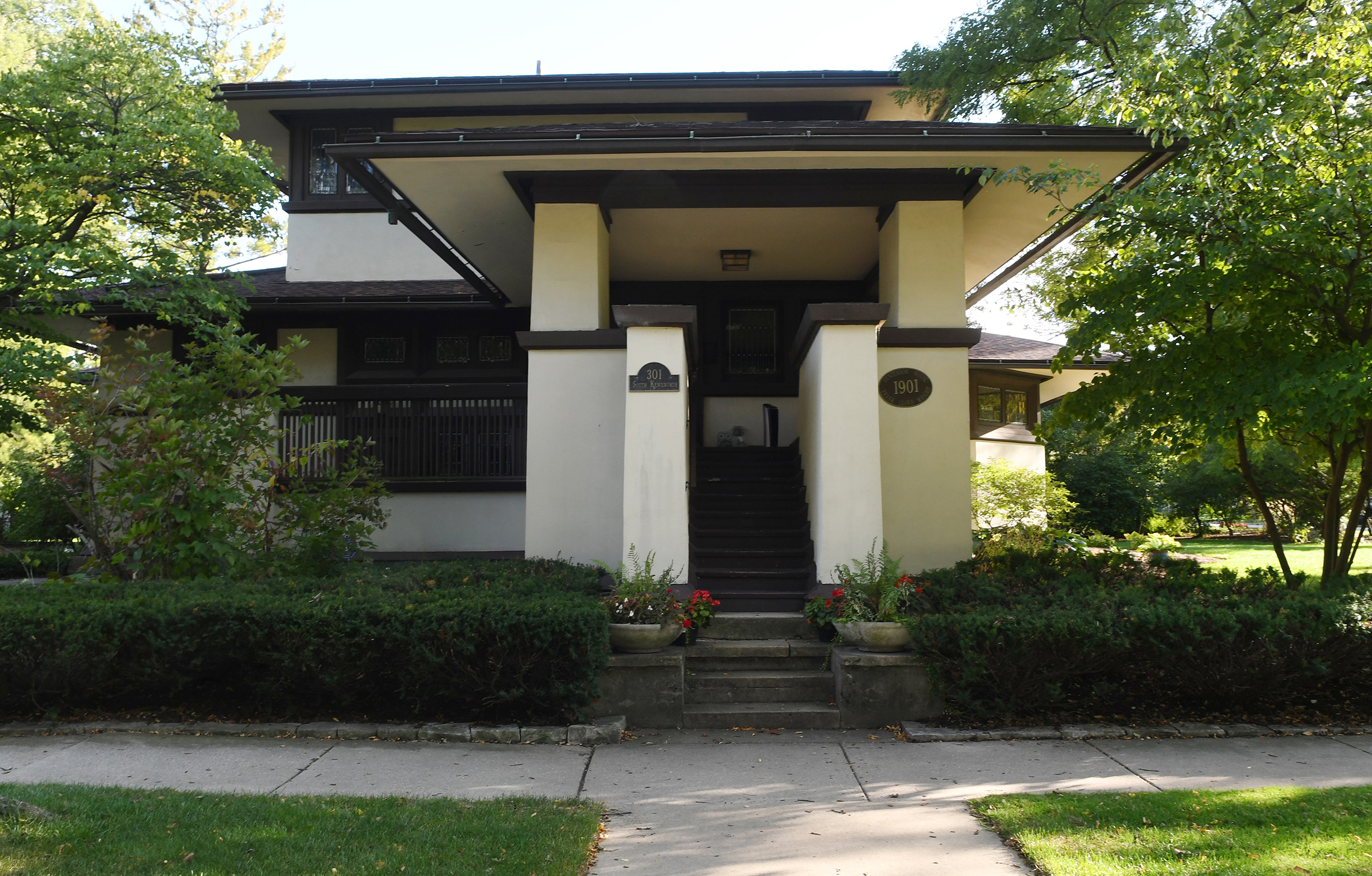 Henderson House 10.4.20 016.jpg