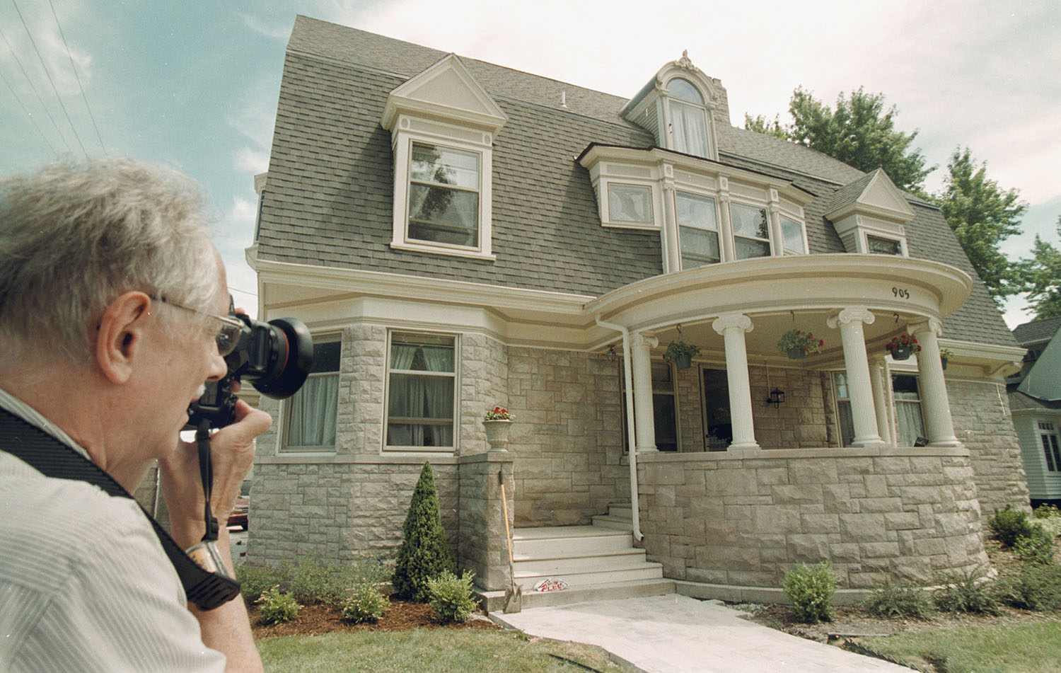 Exterior Storrer.jpg