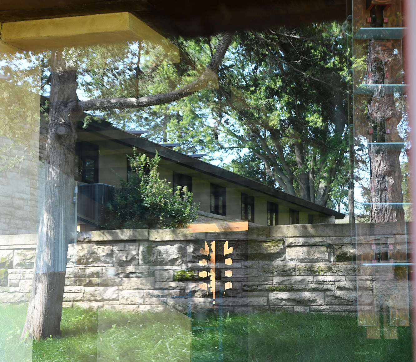 LR Hillside Drafting Room Aug 2021 001.jpg