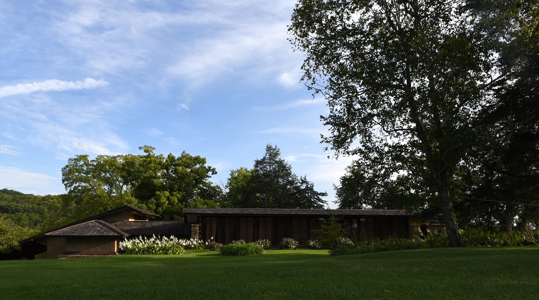 LR Taliesin Corn Crib 8.28.21 017.jpg