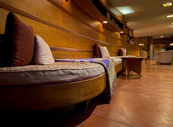 LR Laurent House 10.30.21 060.jpg