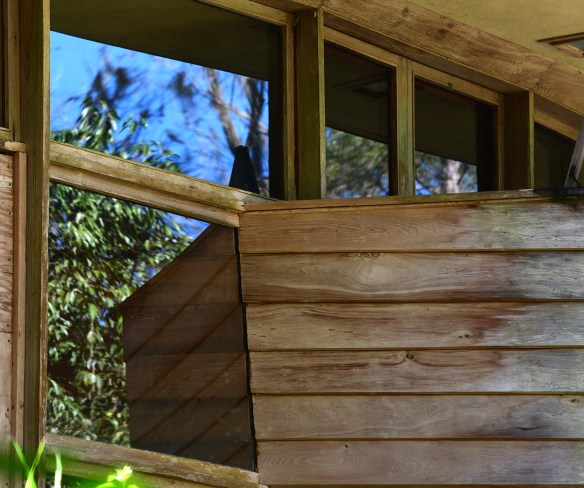 LR Lewis Spring House 022.jpg