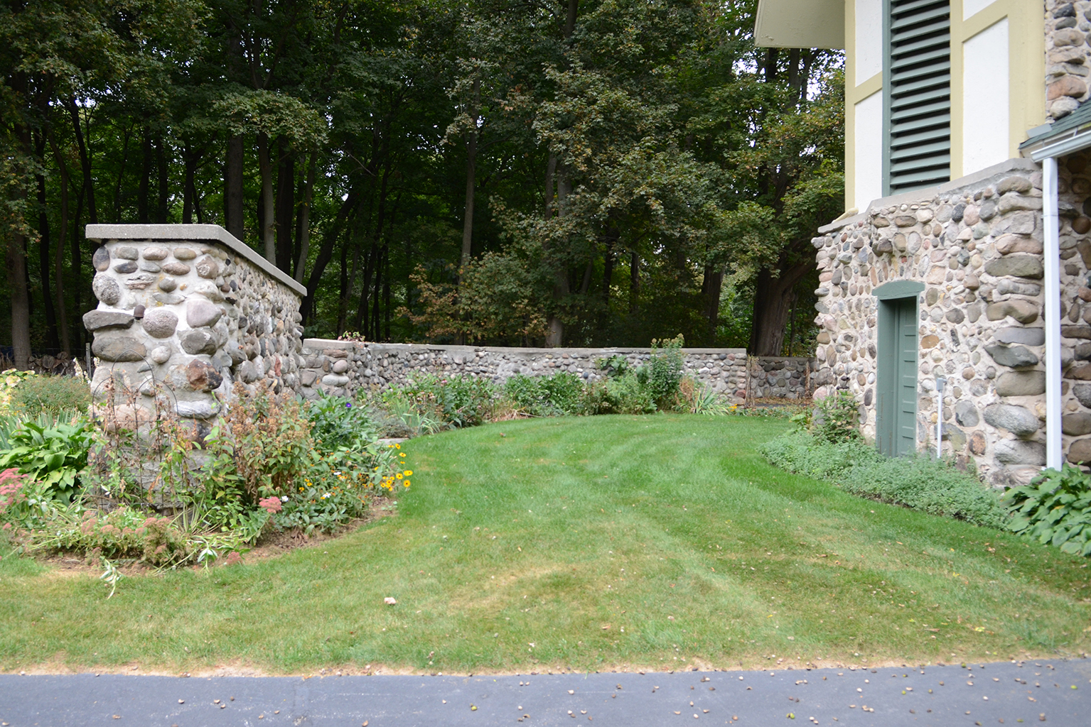 Gate Lodge Greenhouse 001.jpg