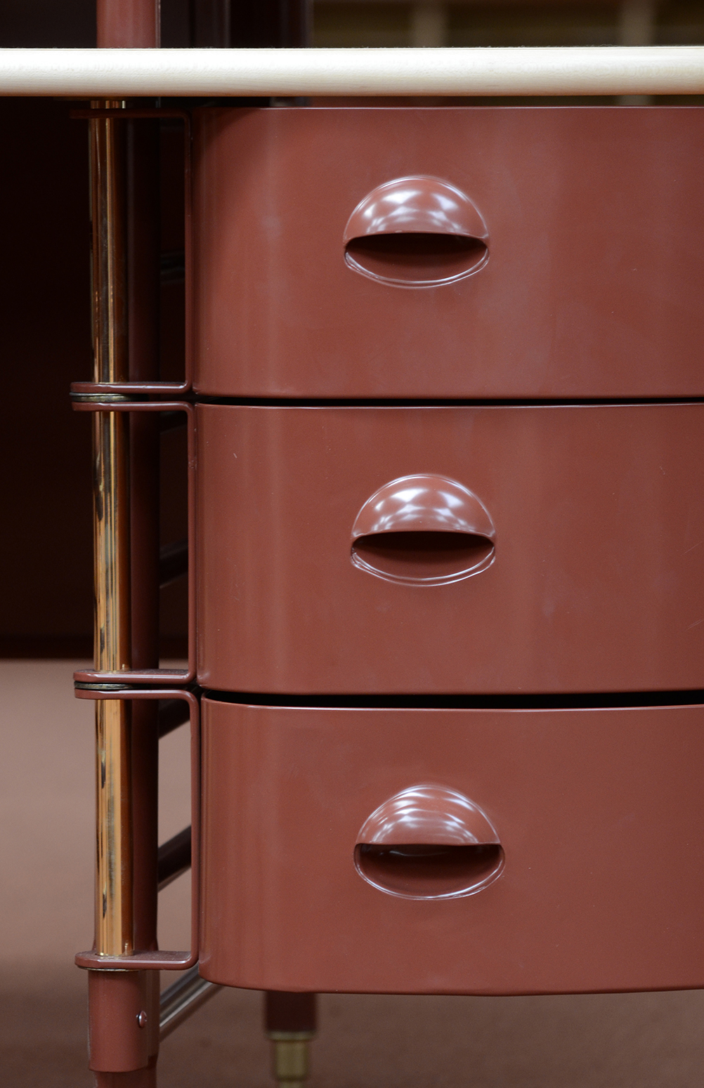 LR Adm. Bldg. Furniture  Jun 2012 010.jpg