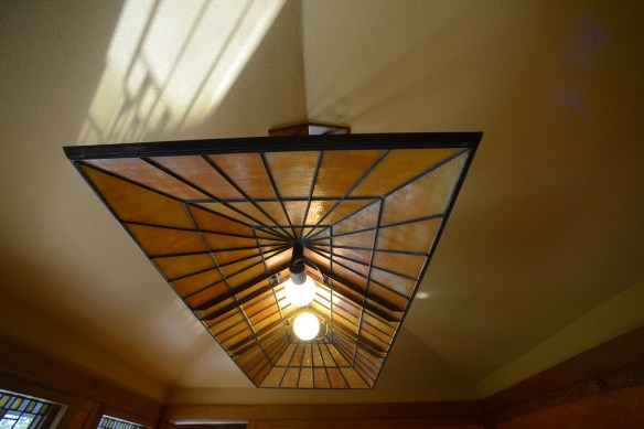 LR Meyer May House (1908) .jpg