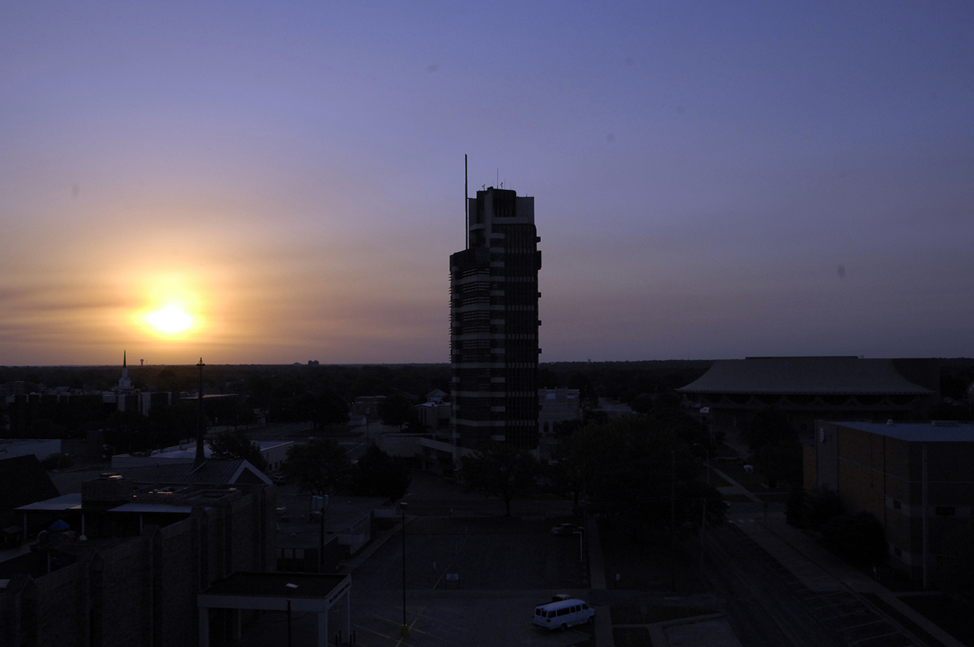 LR Price Tower (1956).jpg