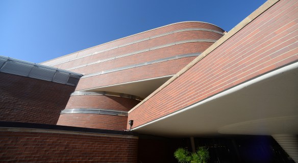 LR SC Johnson Administration Building (1936).jpg