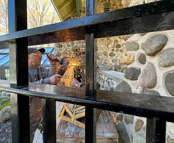 LR Penwern Gate Lodge Lamps 2023 029.jpg