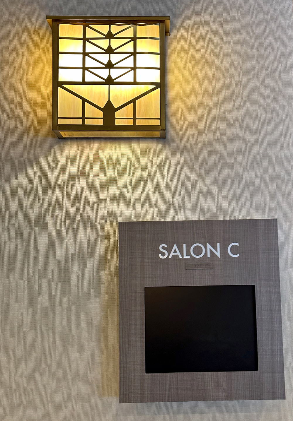 Embassy Suites Wright 005.jpg