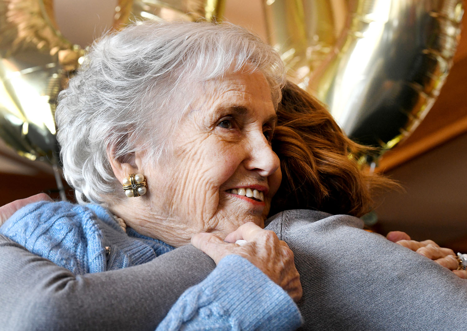 LR Minerva 100th B'day Party 022.jpg