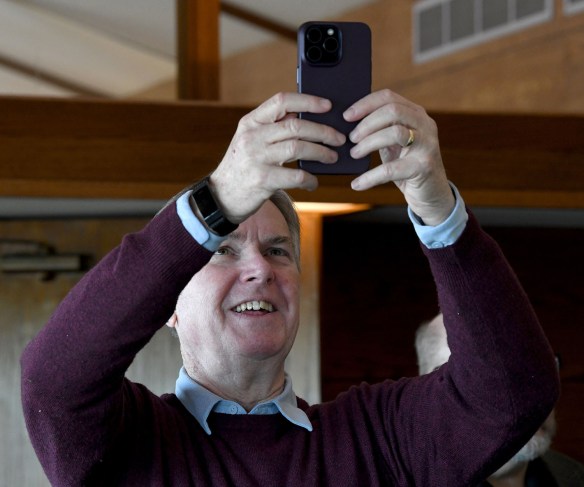 LR Minerva 100th B'day Party 046.jpg