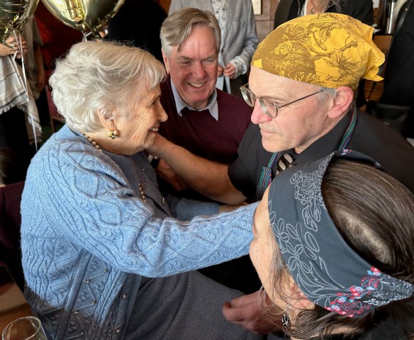 LR Minerva 100th B'day Party 068.jpg