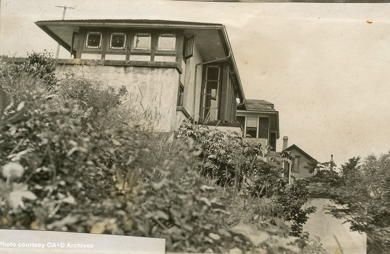 LR 1908 Hardy Side.jpg