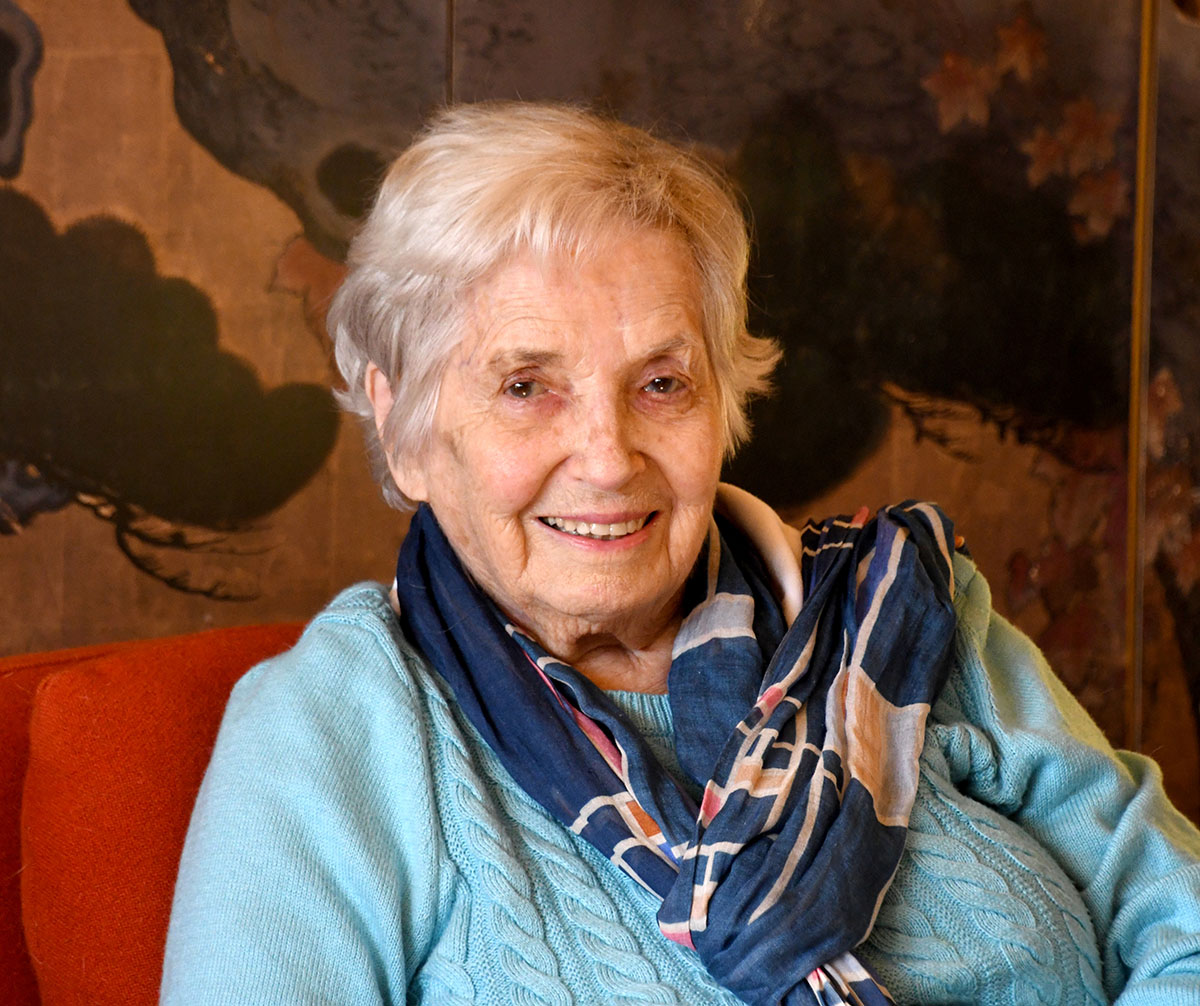 LR Minerva Montooth 10.17.25 003.jpg